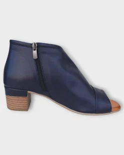 Everly Gia 01